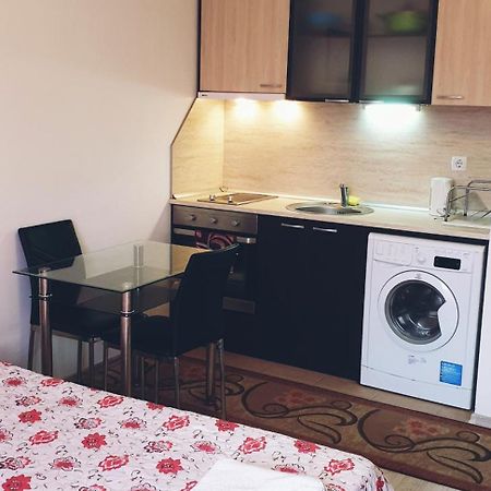 Family Aparthotel Vintegra Burgas Bagian luar foto