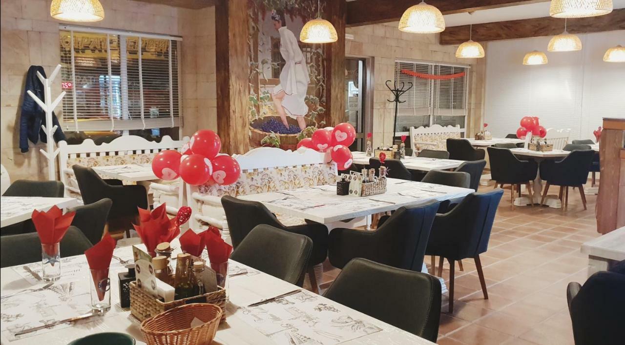 Family Aparthotel Vintegra Burgas Bagian luar foto